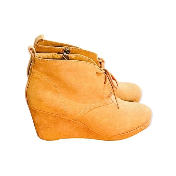 Diane Von Furstenberg Shoes - Diane Von Furstenberg Wedge Bootie